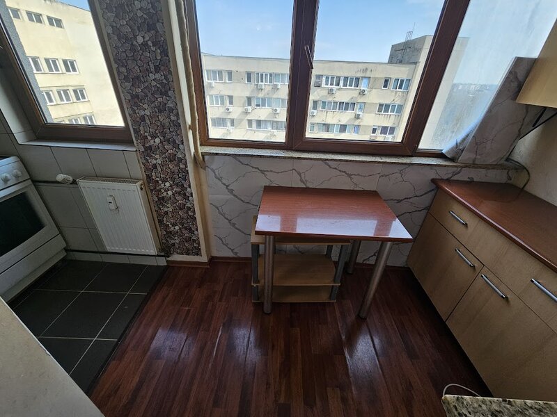 Drumul Taberei, Favorit